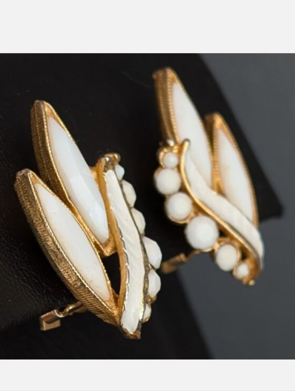 Vintage Gold & White Leaf Cluster Clip-On Earrings